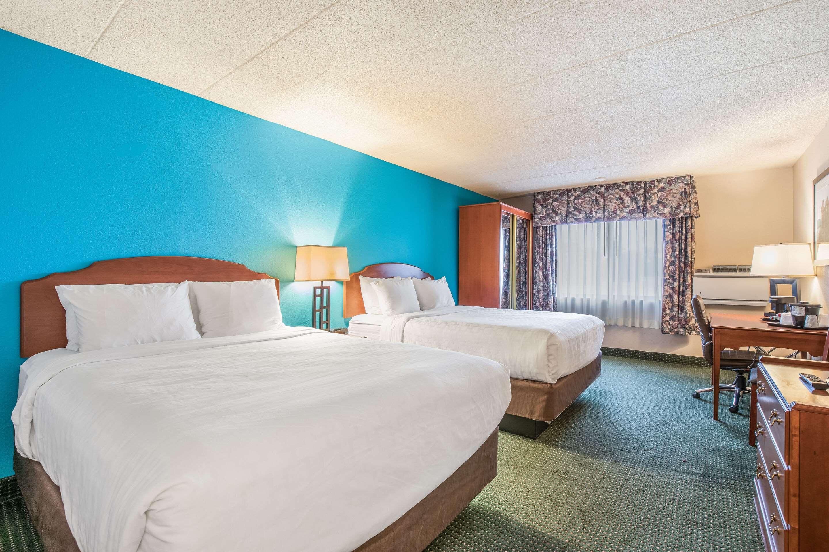 Americinn & Suites By Wyndham Baraboo Event Center Esterno foto