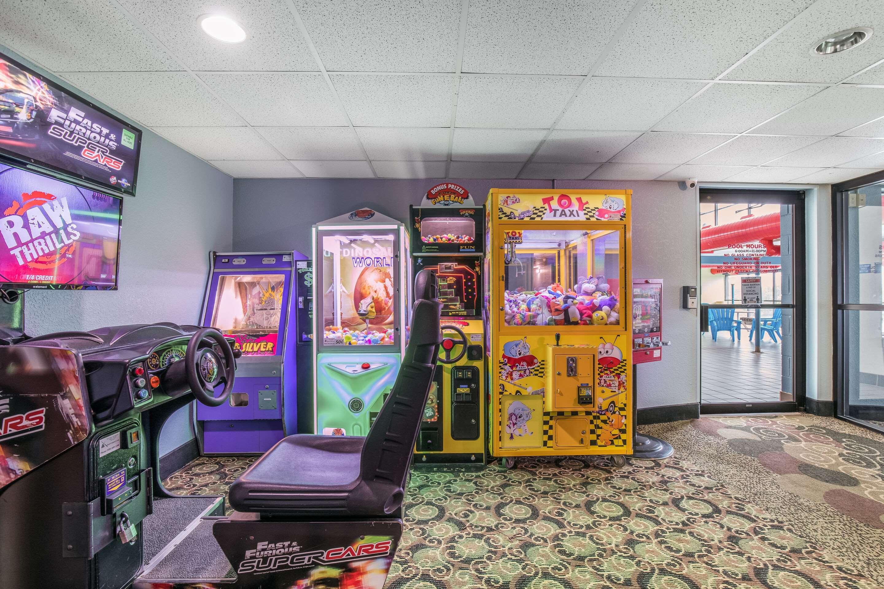 Americinn & Suites By Wyndham Baraboo Event Center Esterno foto